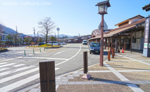 飛騨古川駅隣りにある観光案内所前のタクシー乗り場